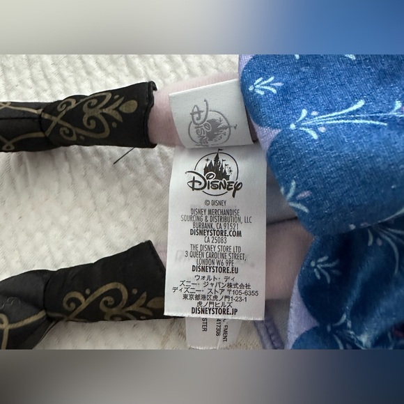 Plush Anna Doll - Picture 6 of 9